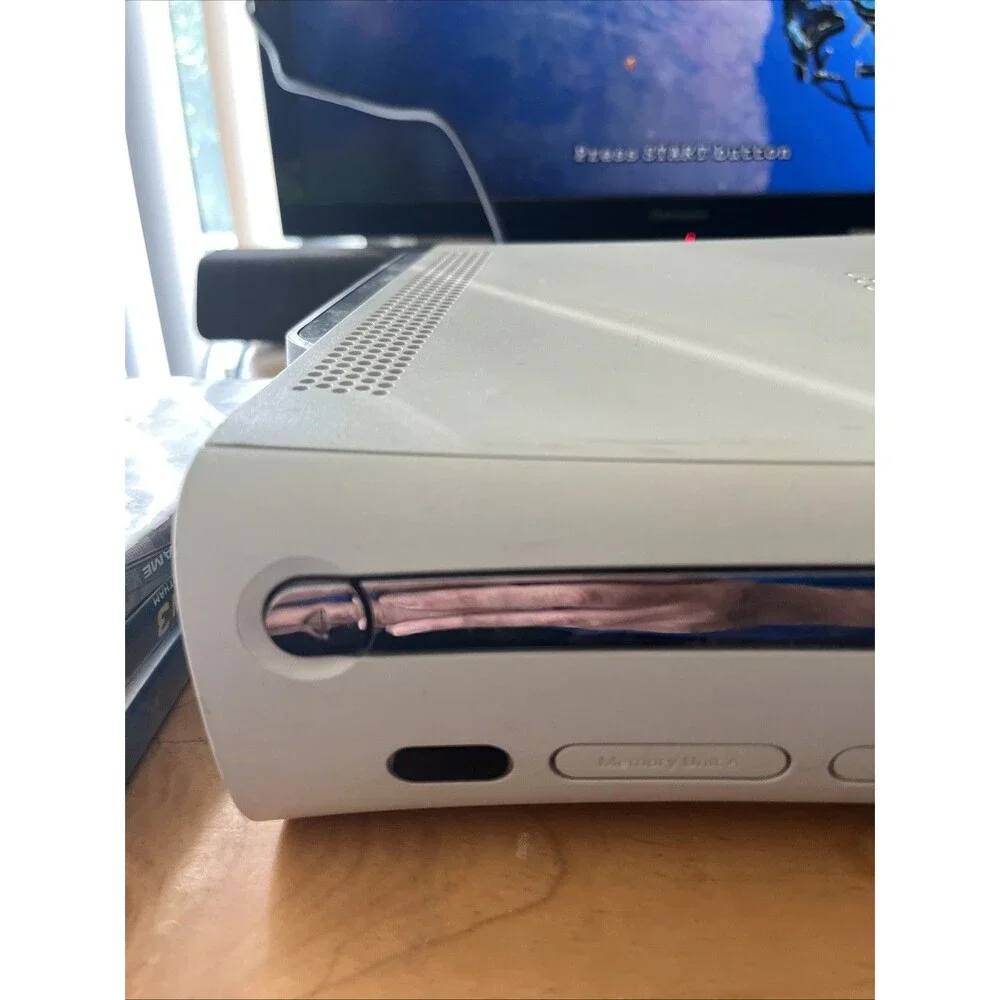 Microsoft Xbox 360 Lot 20GB HDD 3 Games TESTED with power supply and HDMI cable